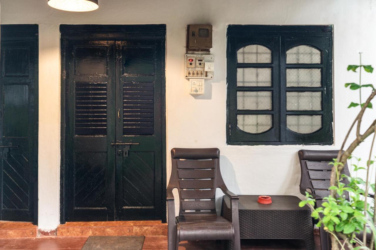 Rodrigues Guest House كالانغيُت المظهر الخارجي الصورة