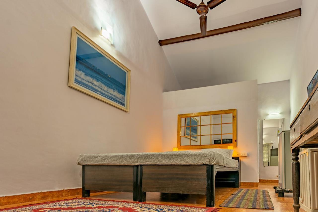 Rodrigues Guest House كالانغيُت المظهر الخارجي الصورة